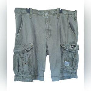Jet Lag Live Men's Cargo Shorts Size 42.